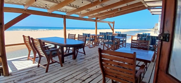 The Captains Table Restaurant - Bayview Lodge Mozambique